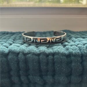 Hoping Silver Geometric Cuff Bracelet